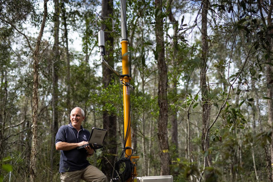 Professor Hamish McGowan uses AI to trace the movement of embers and understand extreme bushfire hazards.